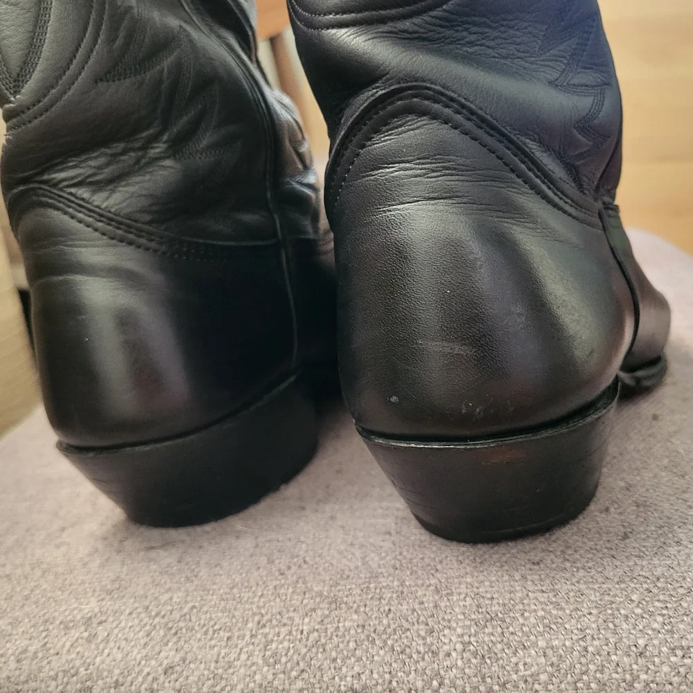 Nocona vintage some boots